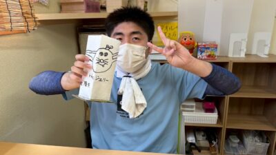 生活介護事業所ほのかのランタン作り！